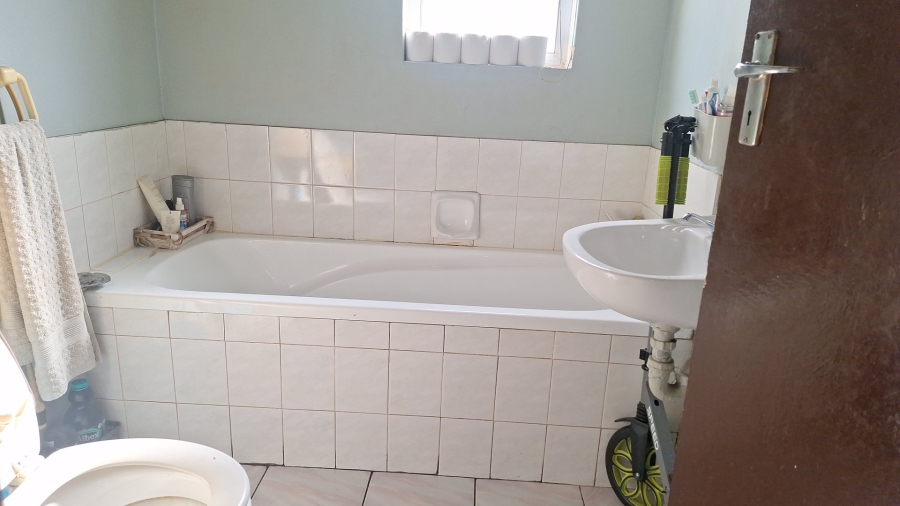 2 Bedroom Property for Sale in Retreat Western Cape